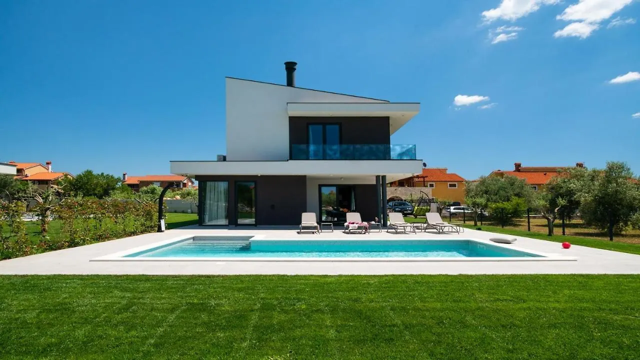Modern And Stylish Villa In Vodnjan 0*,