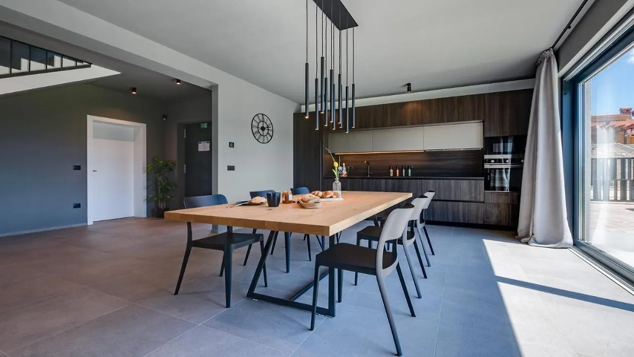 Modern And Stylish Villa In Vodnjan 0*,  Croatia
